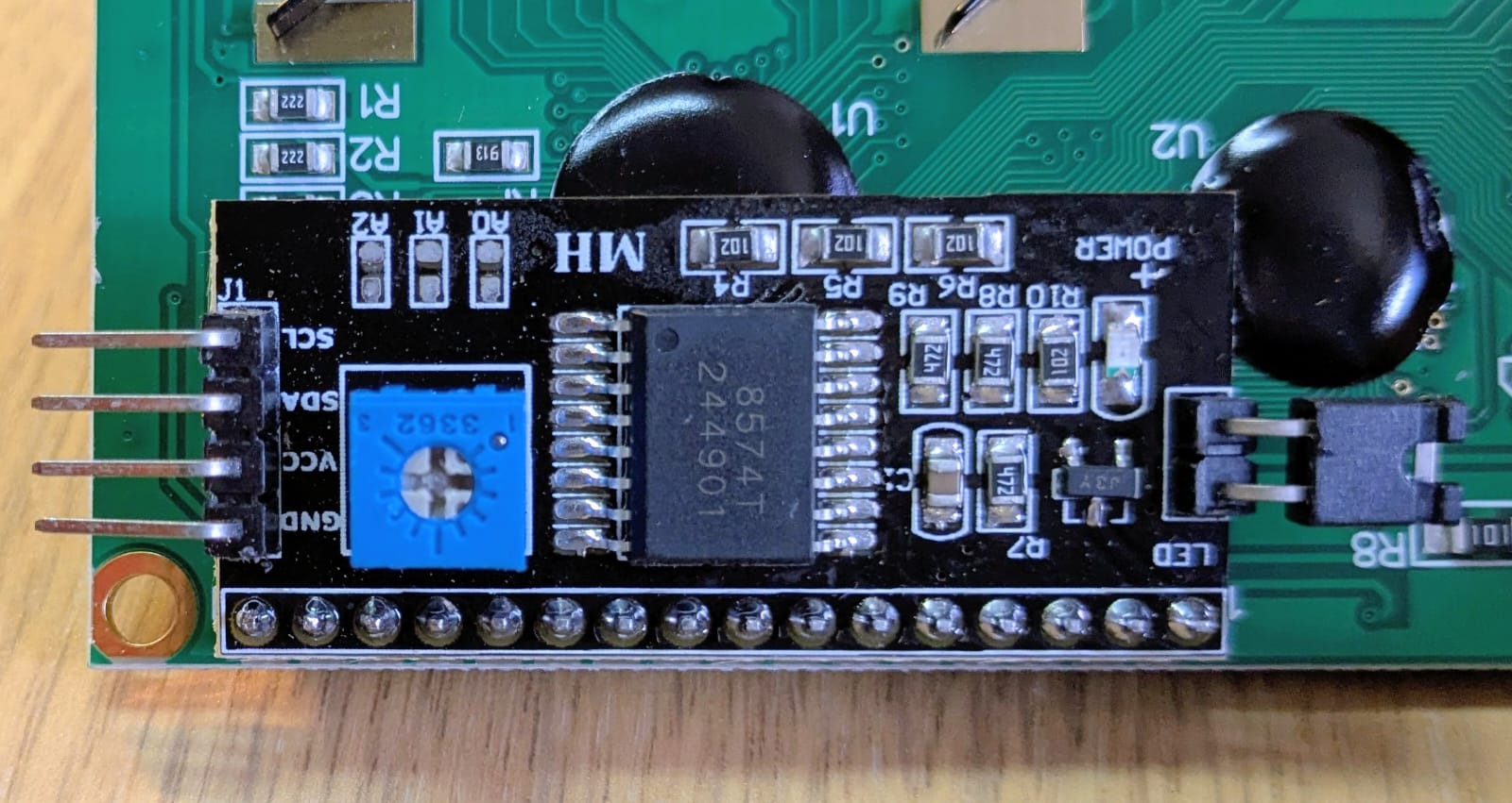 Réglage du contraste de l'écran LCD